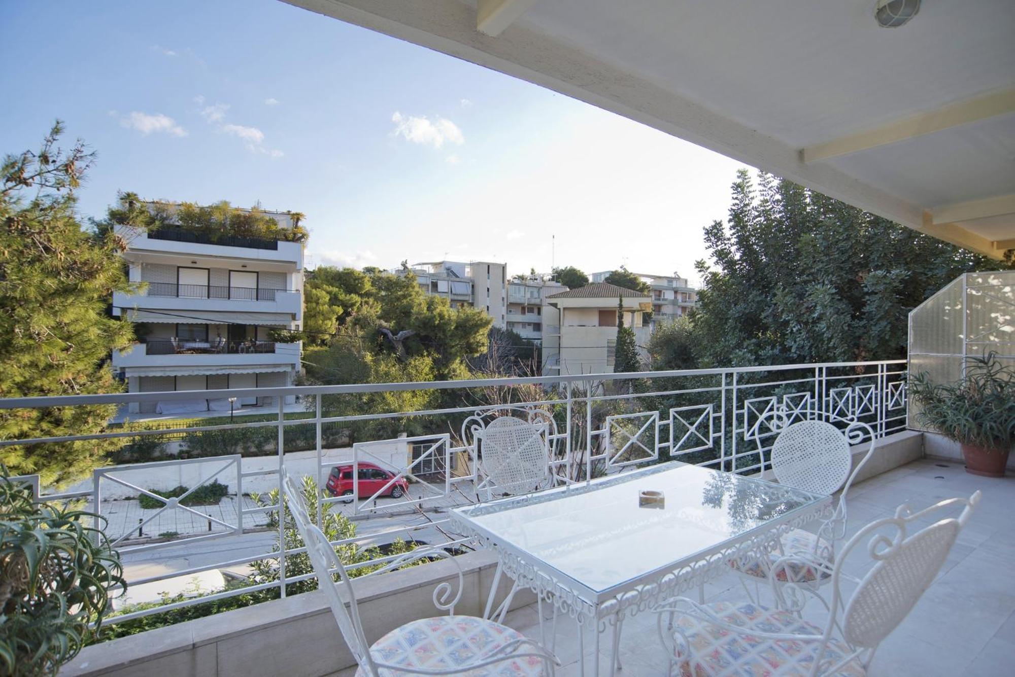 Riviera Living Apartment Athens
